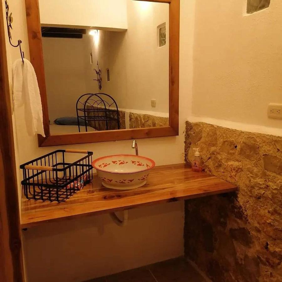 Hotel Colibri Peten Flores Esterno foto