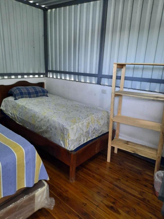 Hotel Colibri Peten Flores Esterno foto